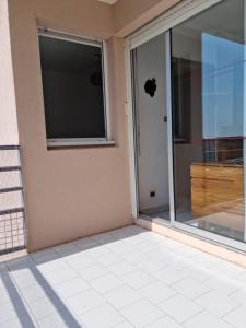 T2 sea view in Frontignan Plage