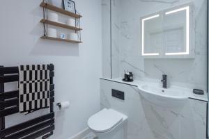 Luxury Calm 2 Bed Apartment in London