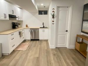 Your Cozy Milton Retreat GuestHouse !