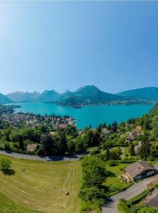 appartement Annecy-le-Vieux vue lac