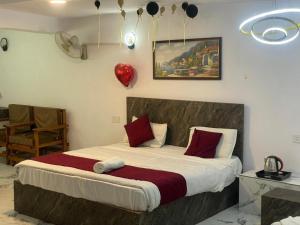 Hotel shree