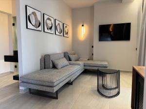 IONIAN SUITES by Bruskos