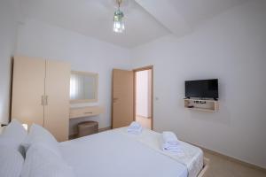 Parid Apartments