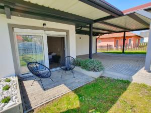 Ferienhaus Maxi mit Pool - Biro Tours nr 72