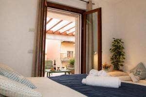 Central Dorgali Guest House img55