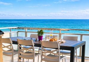 Terrazzo Panoramico Fronte Mare Zamponi