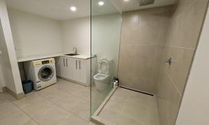 Doncaster Westfiled House 4BD