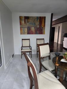 Lakewood Hills Retreat