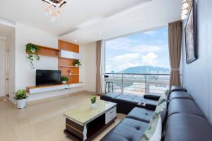 Căn Hộ 2 Phòng Ngủ Hướng Thành Phố Oasky Apartment - Hằng Homestay