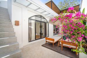 Muse Villa - Stylish 2BR Private Pool in Balangan