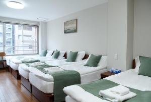 Near Shinsaibashi Dotonbori ,private 2nd floor,8 single beds