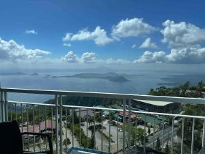 The Grid at Tagaytay, Wind Residences, Taal View