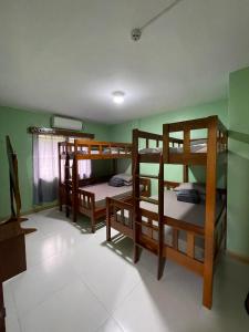 Kirahs Pension House - 3 to 5 mins from PPIA via commute