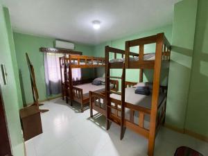 Kirahs Pension House - 3 to 5 mins from PPIA via commute