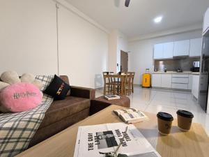 MM Cozy Couple Sweet Room 2 W Co-Living By STAY
