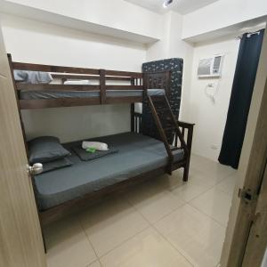 1086 Shore 1 Tower D