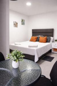 Apartaestudio en primer piso
