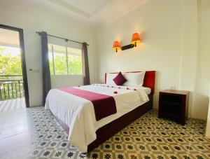 STC Hotel School