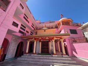 Omji Ashram - Tapovan Kuti