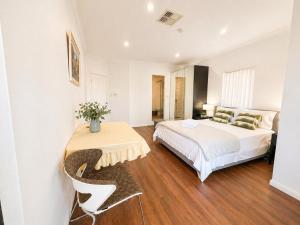 Lidcombe Ensuite Studio - Easy Access to Olympic Park