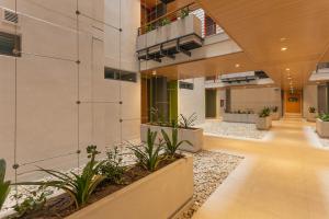 Elegant 1-Bed with City Views No Loadshedding