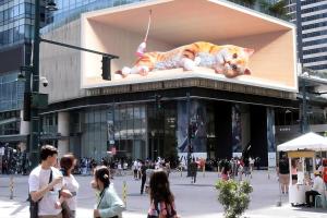 BGC 1BR, Steps to Mitsukoshi & Uptown Malls, 300Mbps Fiber 12Q