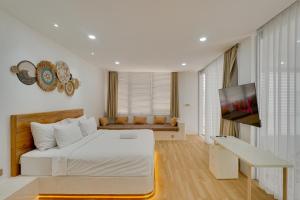 Spacious 3BR Villa Osmanthus with Rooftop near Seminyak