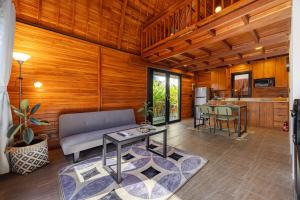New! Stylish 1-Bedroom Loft Villa5 Kerobokan