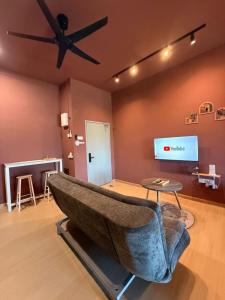 Mahkota Valley Suite