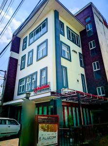 Hotel Roselle inn