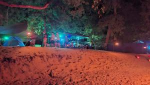 Kumana Safari Camp-Community based mobile Camping