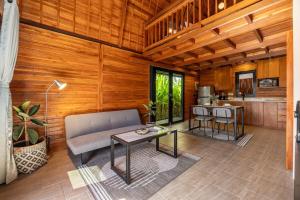 New! Tropical Loft 1-BR Villa 4 in Kerobokan