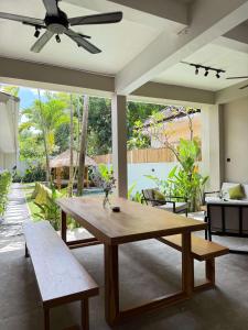 Nira Hostel Kuta Lombok