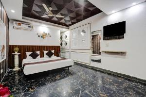 Hotel Twamev Ashram