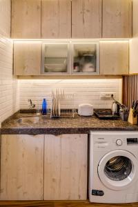 Pebble Studio in Bandra W by Square One Stays