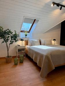 Landhaus Wulfenia - APARTMENT KLAGENFURT - Private Sauna, Smart-TV, Air Conditioning, Free Parking