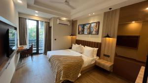 Saltstayz Premier Millennium City Centre