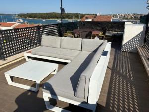 penthouse exceptional sea view