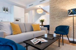 Magno Apartments Feria II