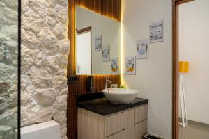 Villa Yellow Stone 1