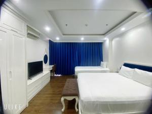 Queenie Hotel