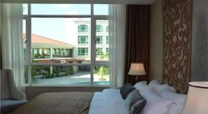 San Jiang Grand Hotel