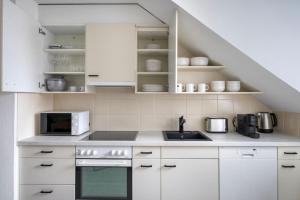 Honey Suite - Stylish 2,5 Room Apartment in Zurich