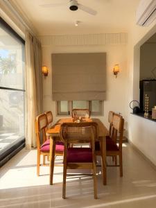 Villa Palm Stone 2BHK Penthouse JLN Marg