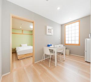 Self Check-in Hotel Nishi-Nippori Station 1min