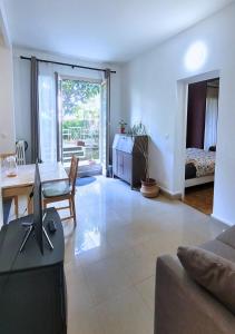 Appartement avec jardin privé - Proche transports - Accès Paris