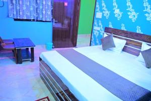 Pandit Ji Palace