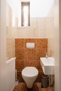 Monthly Rental Only - 5 min to U1 Vorgartenstraße - Fast Center