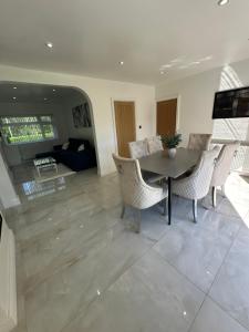 Manchester Luxe Retreat