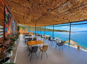 Sea Breeze Villa